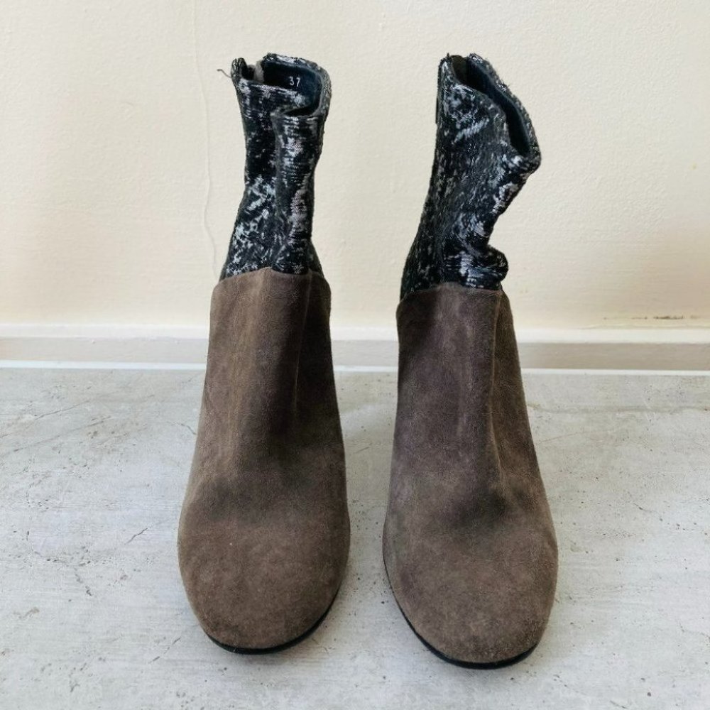 Anthropologie Cubanas Ciara Glitter Heeled Boots - Picture 5 of 16